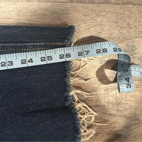 Maurices Dark Blue Distressed Jeans w frayed hem Sz 16R - Picture 7 of 8